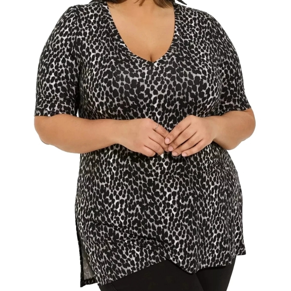 Torrid Super Soft‎ Knits Favorite Tunic Tee